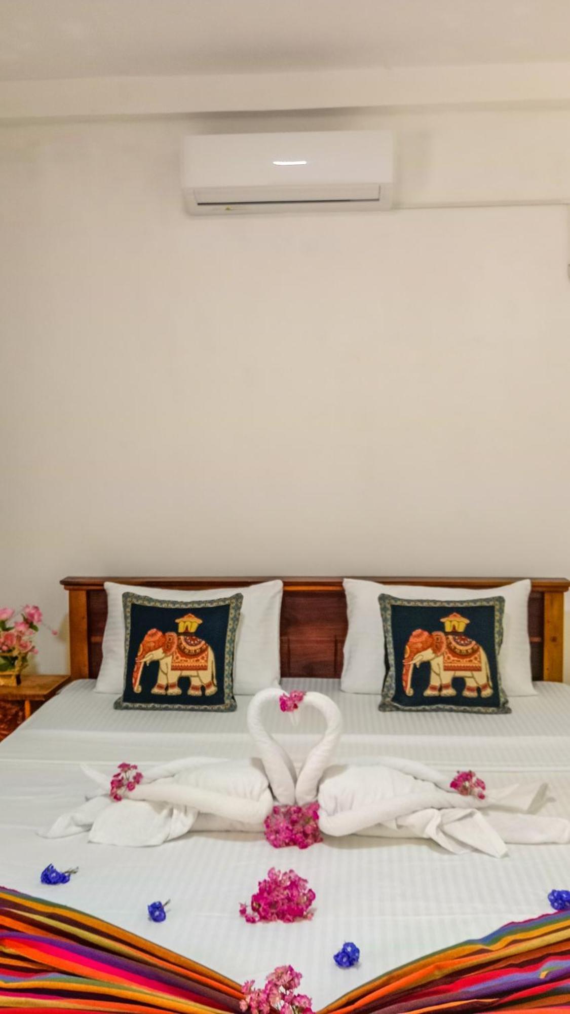 Gimhana Homestay 시기리야 외부 사진
