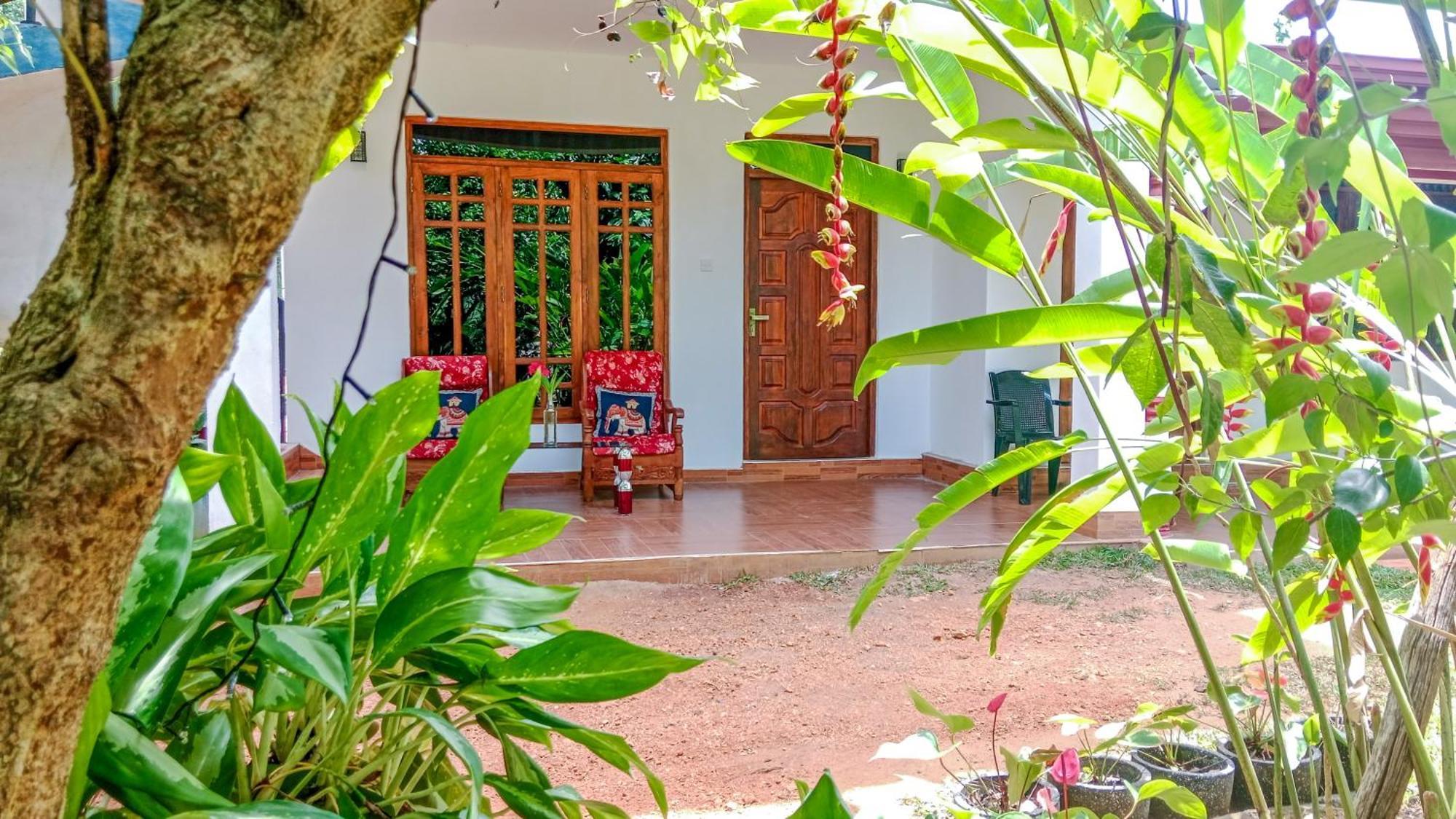 Gimhana Homestay 시기리야 외부 사진